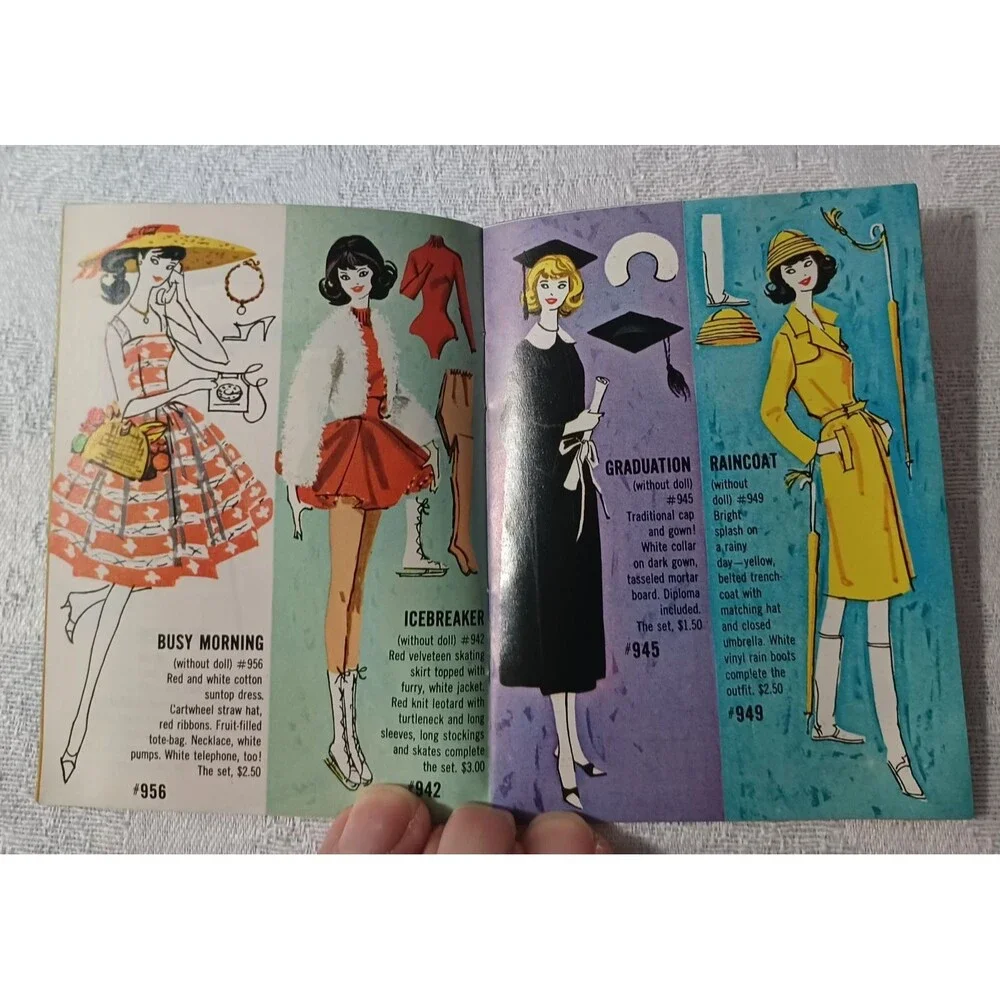 VINTAGE BARBIE DOLL ACCESSORIES, FURNITURE, MISCELLANEOUS LOT OF 48 PIECES